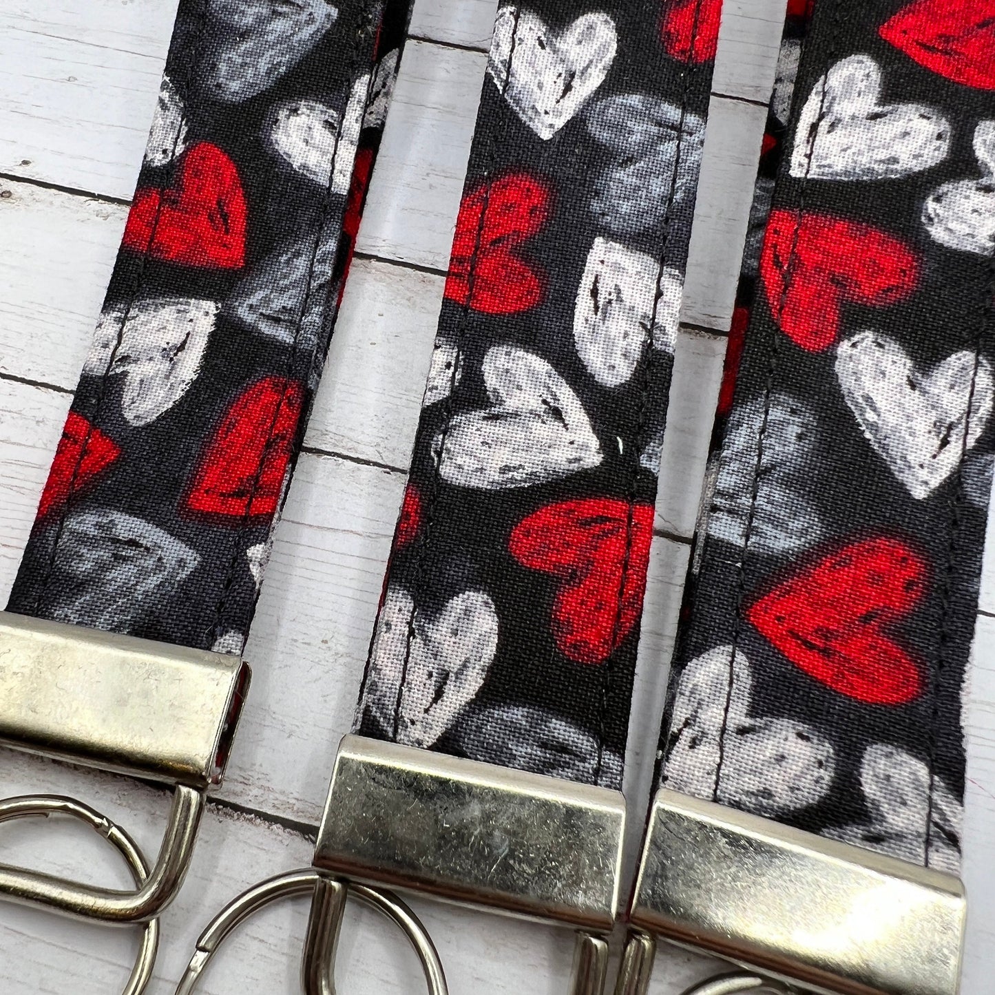 Handmade    Black Red White Doodle Chalk Heart Print   6" Fabric Key Fob Keyfob Keychain Wristlet Keys